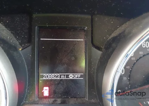 2011 Jeep Grand Cherokee Laredo z USA, uszkodzony, nr VIN 1J4RR4GG0BC566517